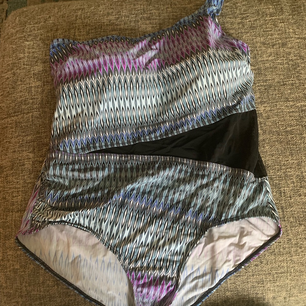 Bathing suit